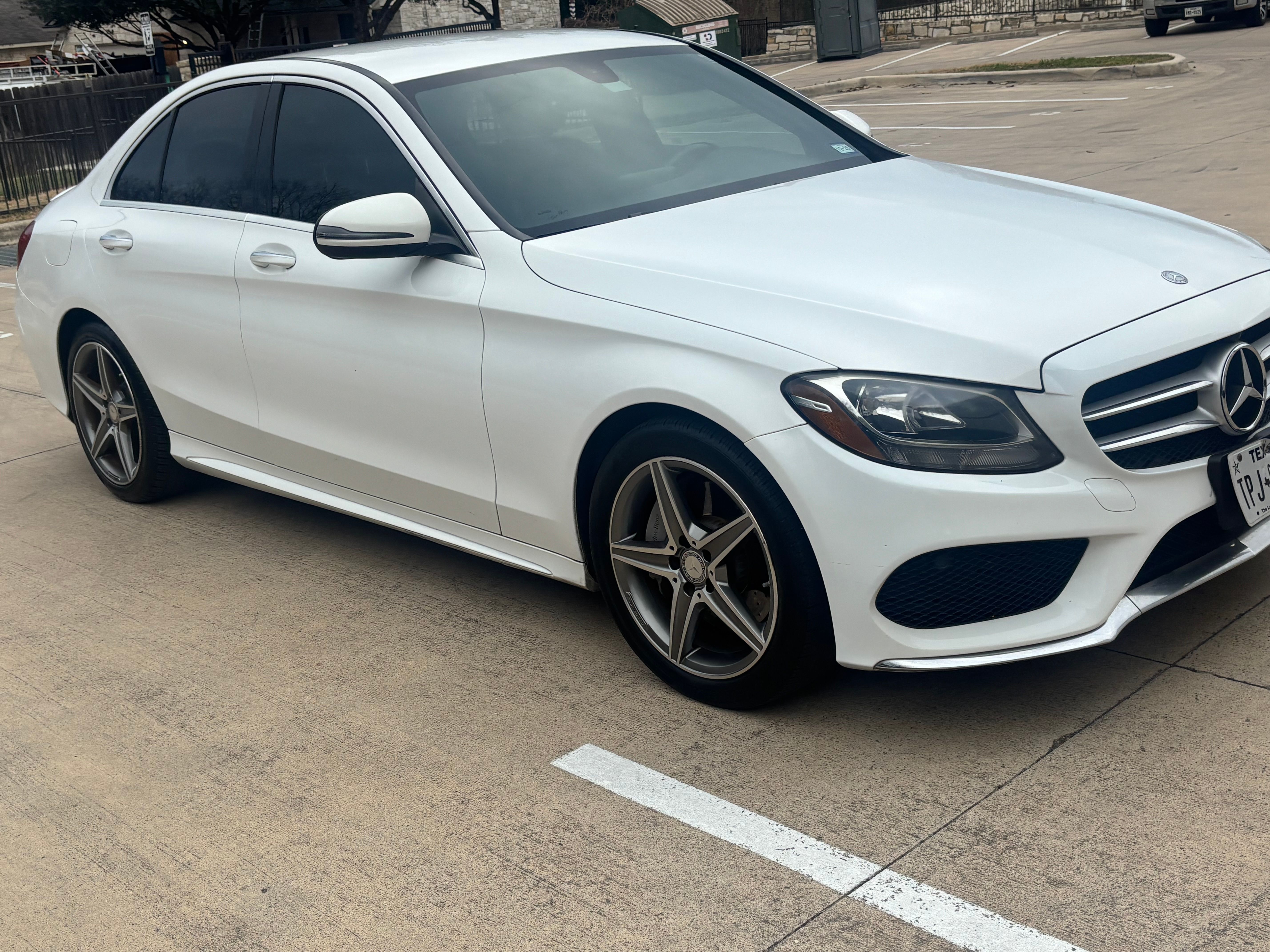 Used 2016 Mercedes-Benz C 300 Sedan image 5