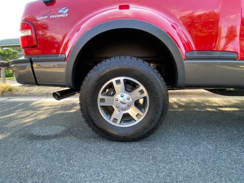 Used 2004 Ford F150 FX4 image 11