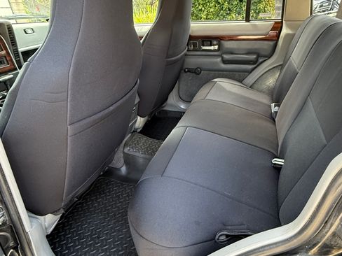Used 1995 Jeep Cherokee Country image 9