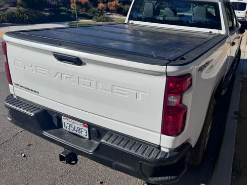 Used 2021 Chevrolet Silverado 2500 W/T image 19