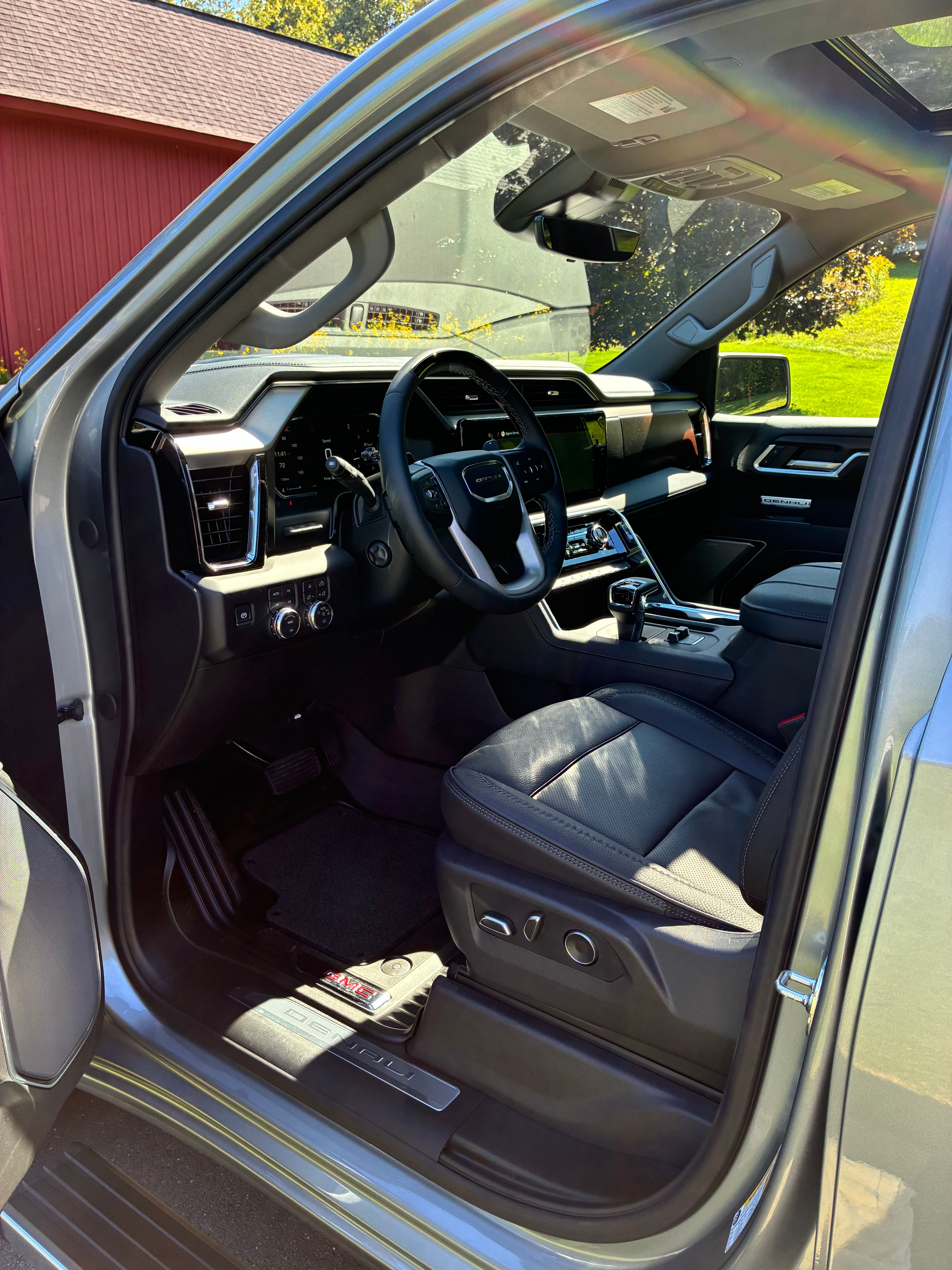 Used 2026 GMC Sierra 1500 Denali AWD/4WD image 8