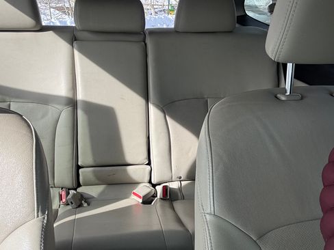 Used 2014 Subaru Outback 2.5i Limited w/ Moonroof Package image 12