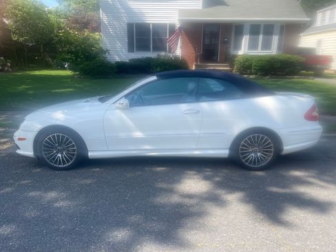Used 2005 Mercedes-Benz CLK 500 Cabriolet image 11