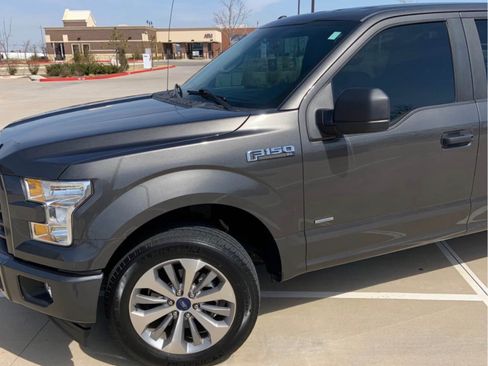 Used 2017 Ford F150 XL w/ Equipment Group 101A Mid RWD image 5