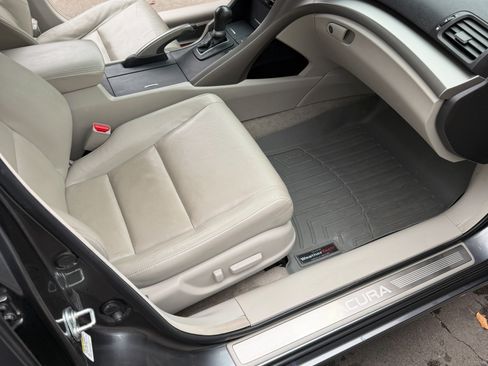 Used 2010 Acura TSX Sedan image 5