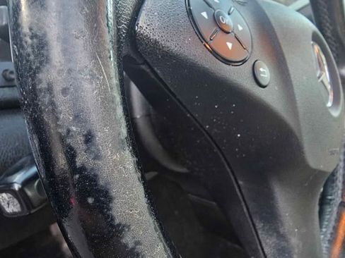 Used 2008 Mercedes-Benz C 350 Sport image 13