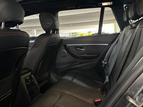 Used 2017 BMW 328d xDrive Wagon image 9