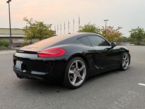 Used 2014 Porsche Cayman S image 5