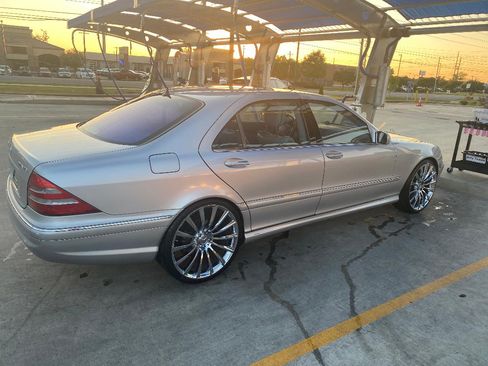 Used 2001 Mercedes-Benz S 500 image 2