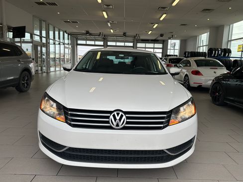 Used 2013 Volkswagen Passat 2.5 SE image 2