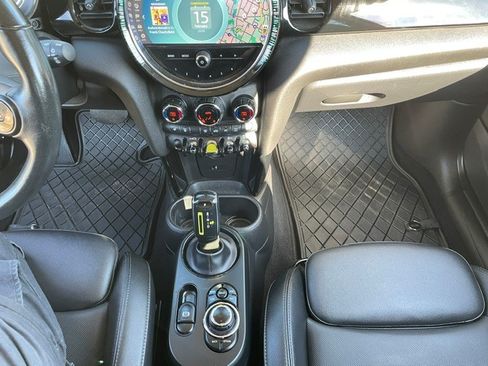 Used 2022 MINI Cooper SE image 15