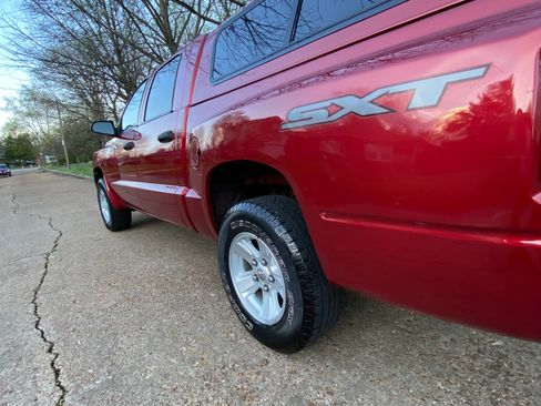 Used 2008 Dodge Dakota SXT image 8