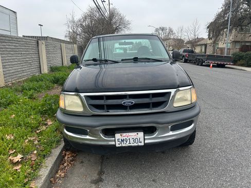 Used 1998 Ford F150 4x4 Regular Cab image 10