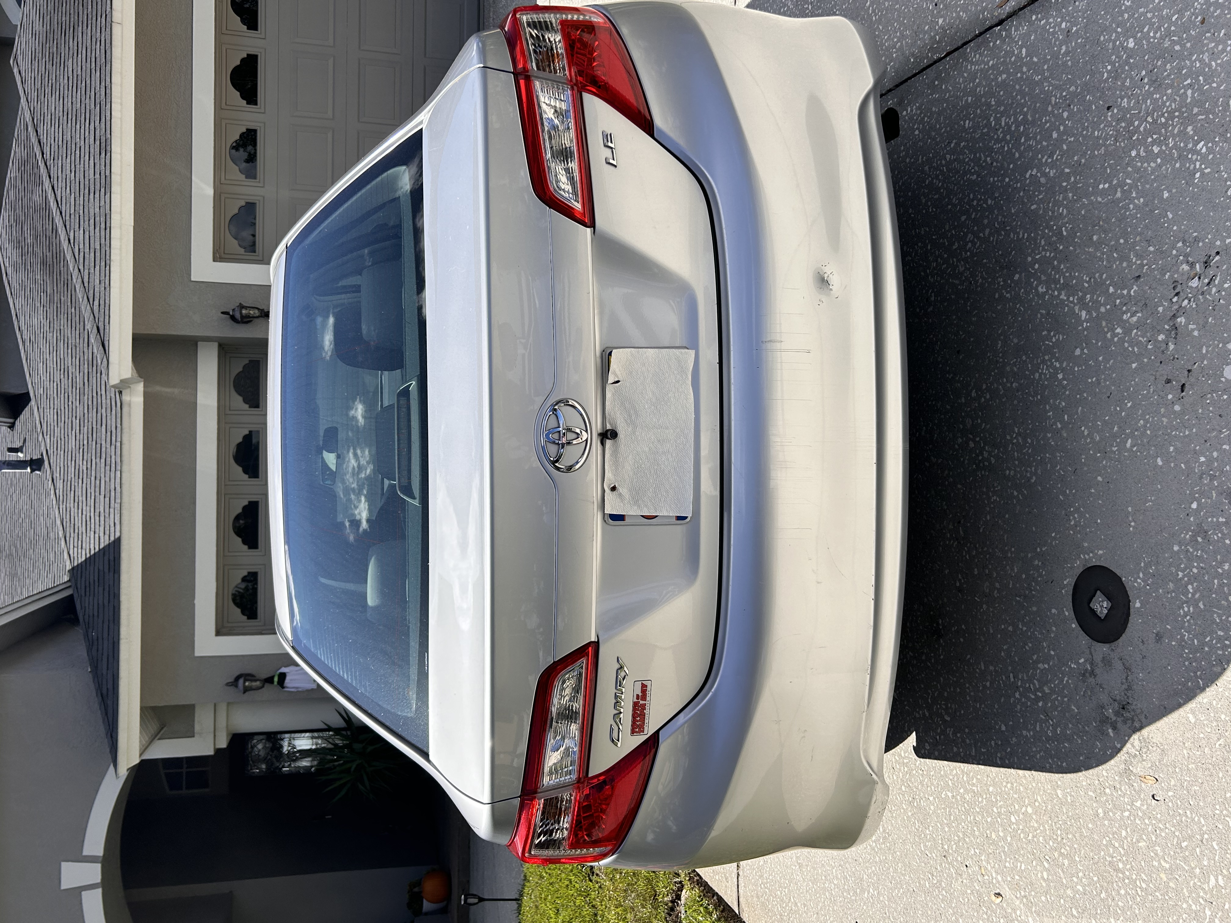 Used 2012 Toyota Camry LE FWD image 4