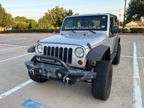 Used 2012 Jeep Wrangler Sport AWD/4WD image 2