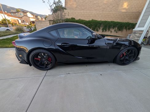 Used 2024 Toyota Supra Premium w/ Driver Assist Package image 8