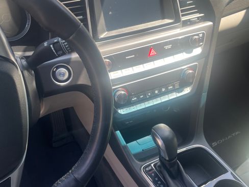 Used 2019 Hyundai Sonata Limited FWD image 9