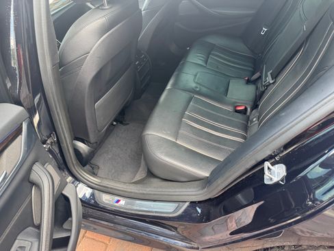 Used 2019 BMW 540i image 4