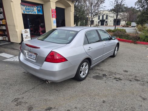 Used 2007 Honda Accord SE image 4