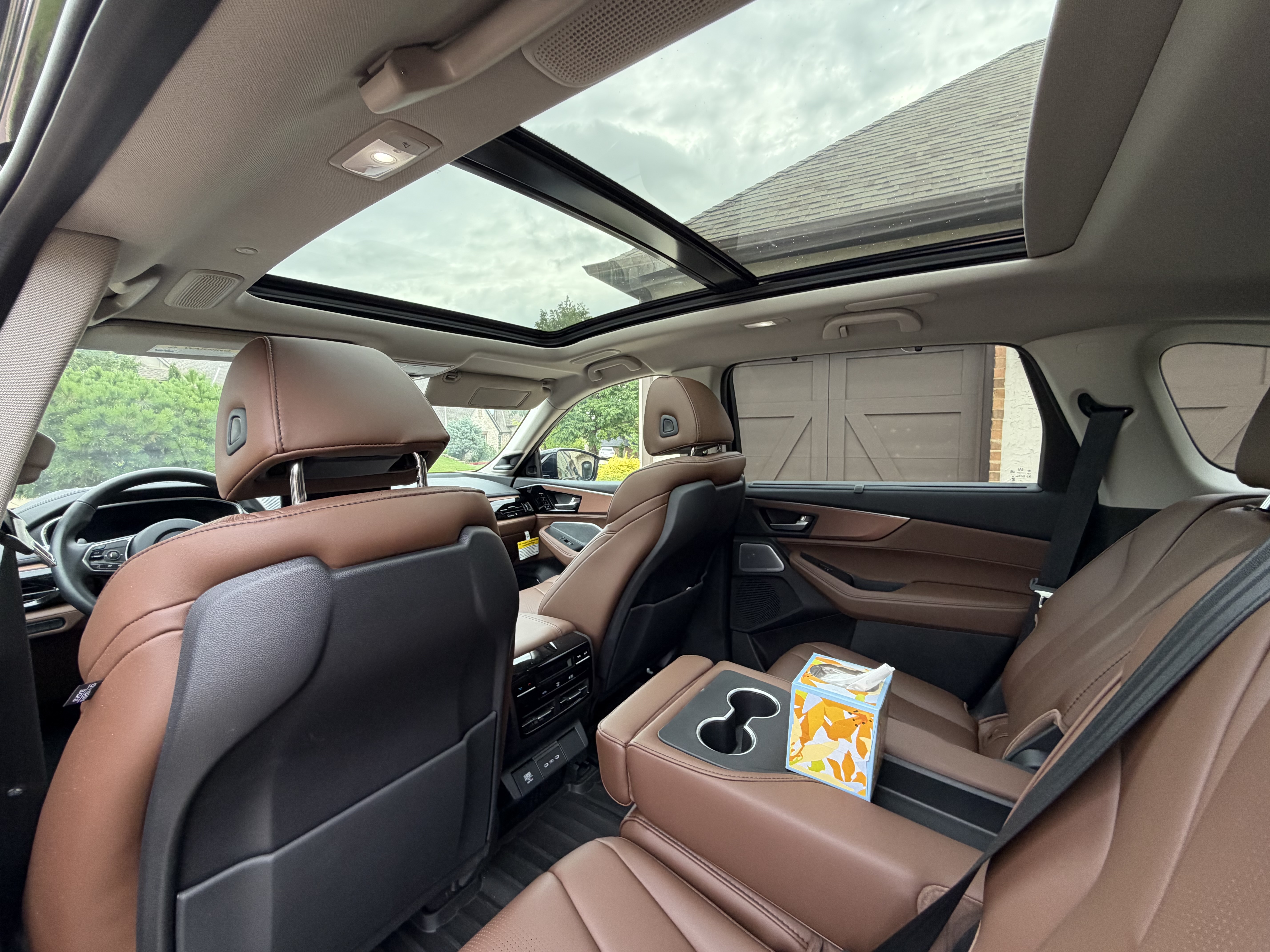 Used 2025 Acura MDX SH-AWD w/ Technology Package image 19