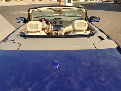 Used 2012 Mercedes-Benz SL 550 SL 550 Roadster 2D image 19