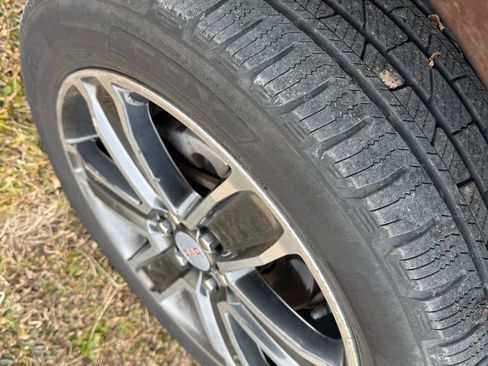 Used 2018 GMC Acadia Denali w/ Technology Package image 20