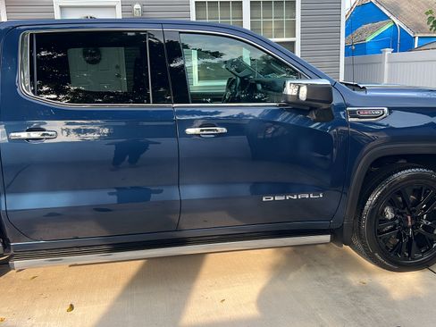 Used 2022 GMC Sierra 1500 Denali w/ Denali Reserve Package image 5