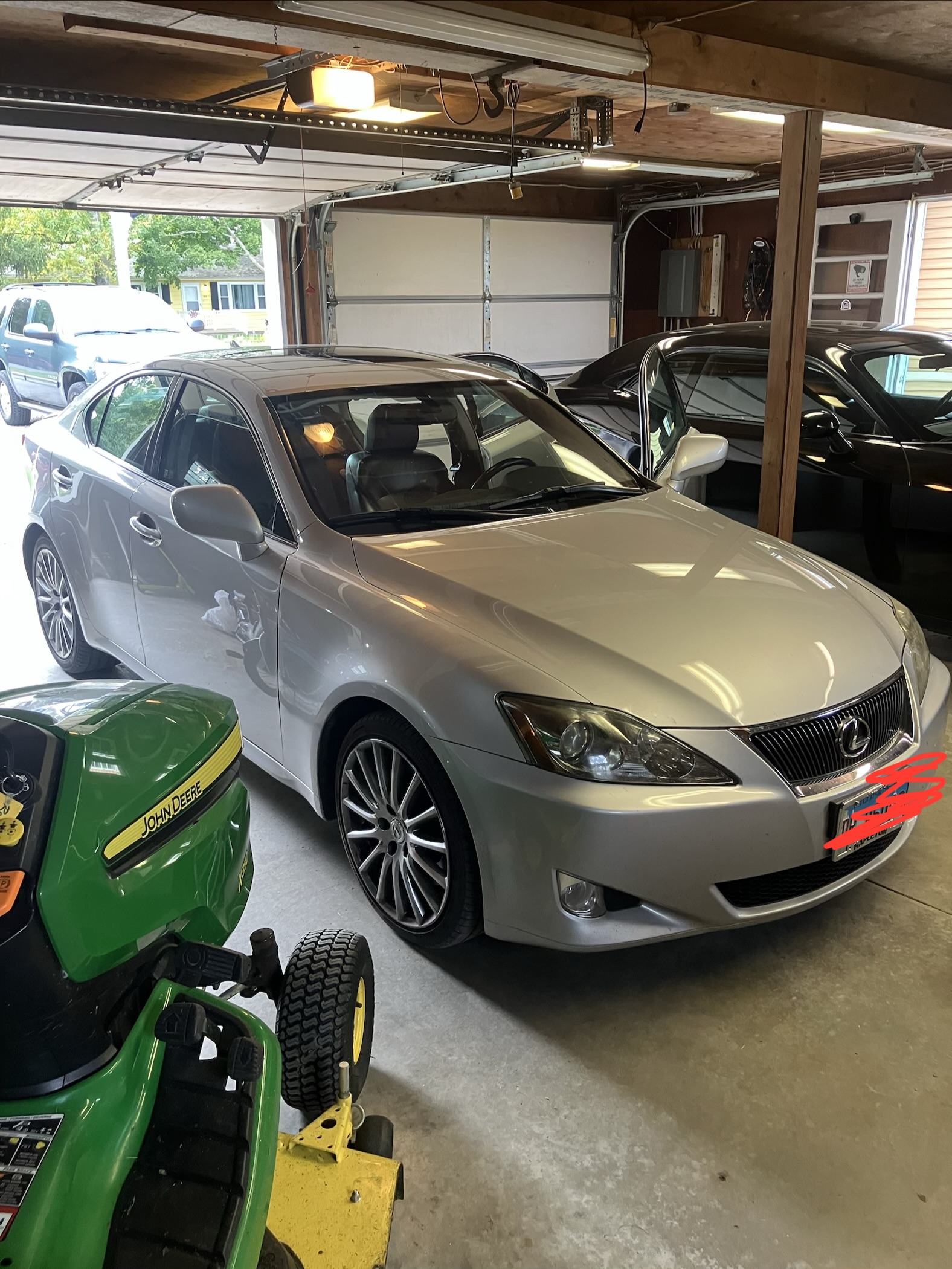Used 2007 Lexus IS 350 RWD image 1