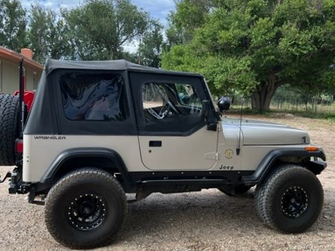 Used 1995 Jeep Wrangler SE image 5