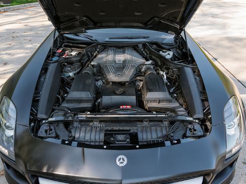 Used 2012 Mercedes-Benz SLS AMG AMG Convertible 2D image 19