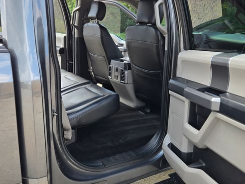 Used 2018 Ford F150 XLT w/ Equipment Group 302A Luxury image 11