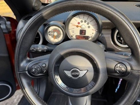 Used 2013 MINI Cooper Roadster S image 9