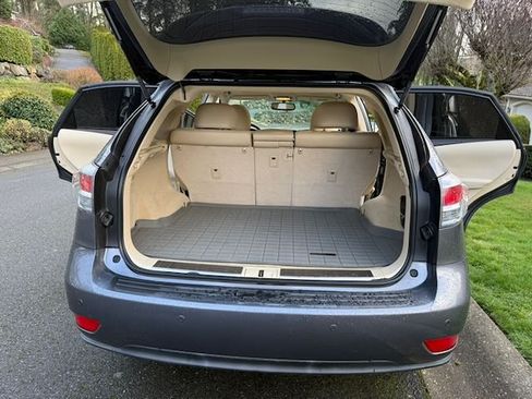 Used 2013 Lexus RX 450h AWD image 12