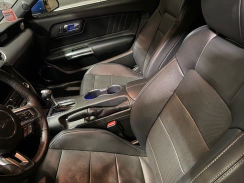 Used 2017 Ford Mustang GT Premium w/ Equipment Group 401A image 18