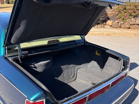 Used 1997 Lincoln Town Car Executive image 9