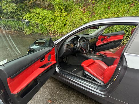 Used 2007 BMW 328xi Coupe image 8