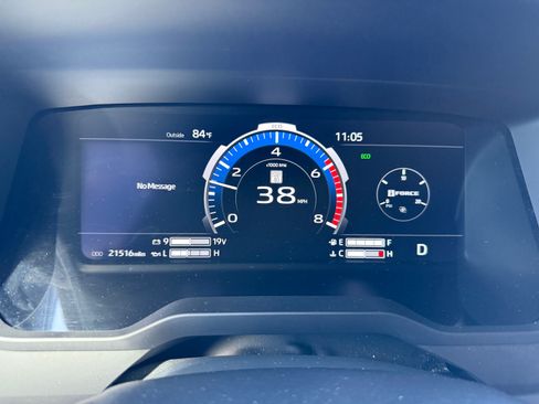 Used 2023 Toyota Tundra Platinum image 10