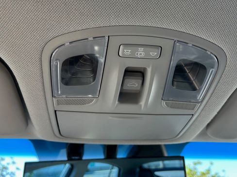 Used 2019 Hyundai Ioniq Limited image 23