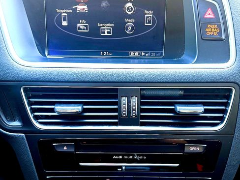 Used 2016 Audi Q5 3.0T Premium Plus w/ Technology Package image 12