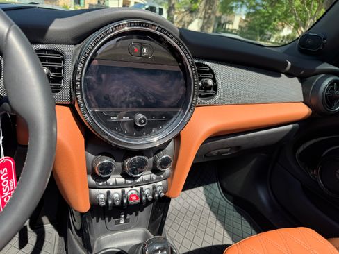 Used 2024 MINI Cooper S image 12