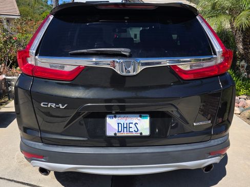 Used 2017 Honda CR-V Touring image 9