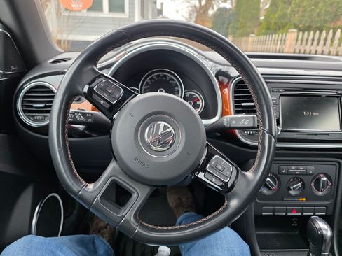 Used 2013 Volkswagen Beetle 2.5 Fender image 15