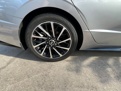 Used 2021 Hyundai Sonata Limited image 23