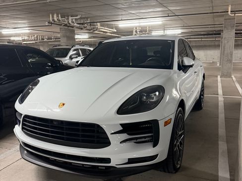 Used 2021 Porsche Macan S AWD/4WD image 1