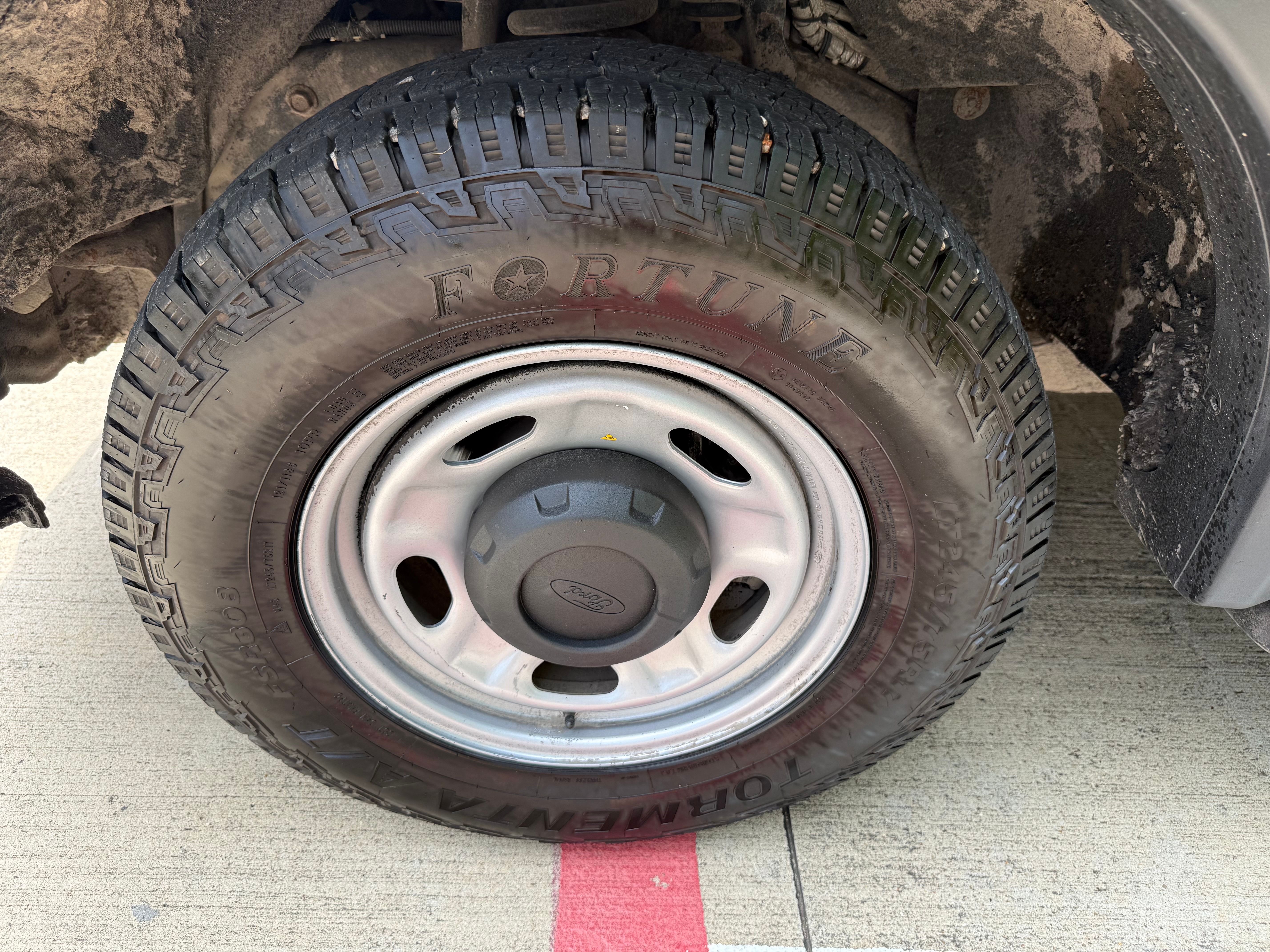 Used 2015 Ford F350 XL RWD image 26
