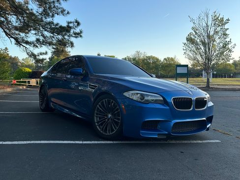 Used 2013 BMW M5 image 6