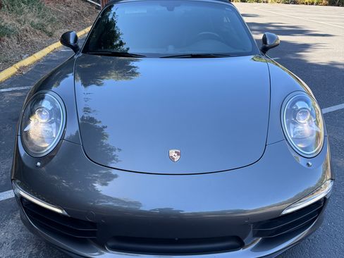 Used 2014 Porsche 911 Carrera S RWD image 5