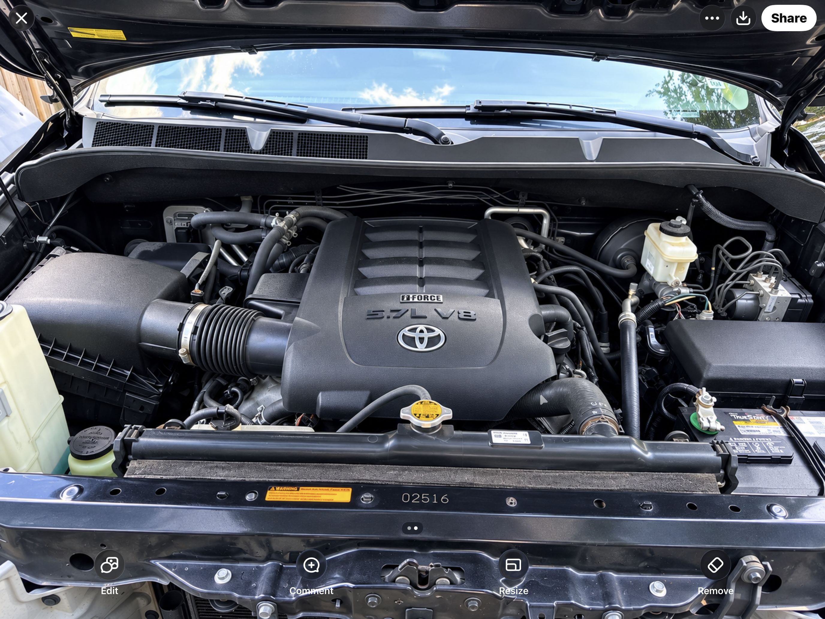 Used 2017 Toyota Sequoia Platinum AWD/4WD image 9