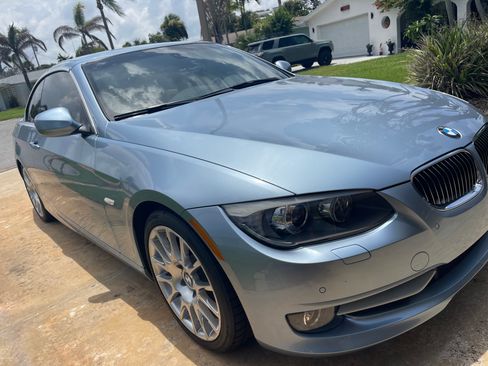 Used 2013 BMW 328i Convertible RWD image 11