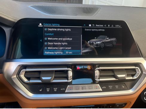 Used 2022 BMW M440i Convertible image 24